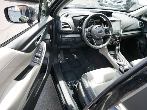 Used 2019 Subaru Forester Limited AWD/4WD image 10