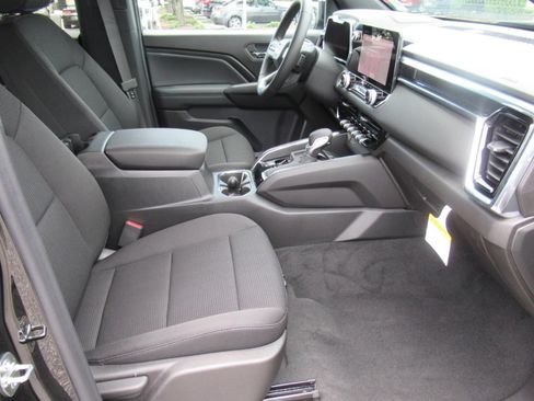 New 2026 GMC Canyon Elevation w/ Convenience Package RWD image 12