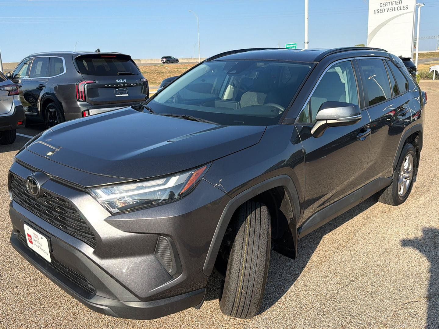 Certified 2022 Toyota RAV4 XLE FWD image 7
