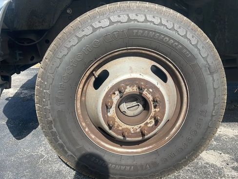 Used 2011 Ford F350 XL w/ XL Value Pkg AWD/4WD image 11