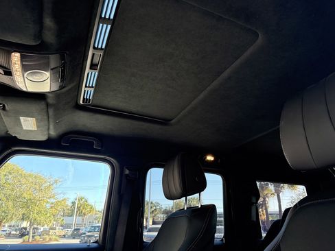 Used 2023 Mercedes-Benz G 550 image 27