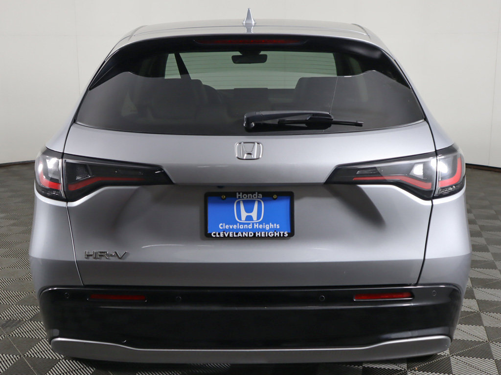 Used 2024 Honda HR-V EX-L image 10