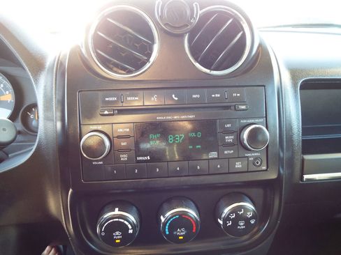 Used 2015 Jeep Patriot High Altitude image 16