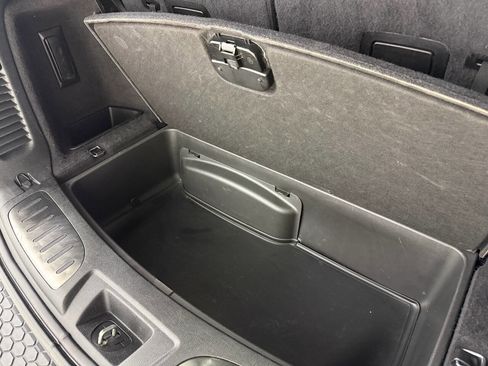 Used 2017 Dodge Durango GT w/ Nav & Power Liftgate Group RWD image 71
