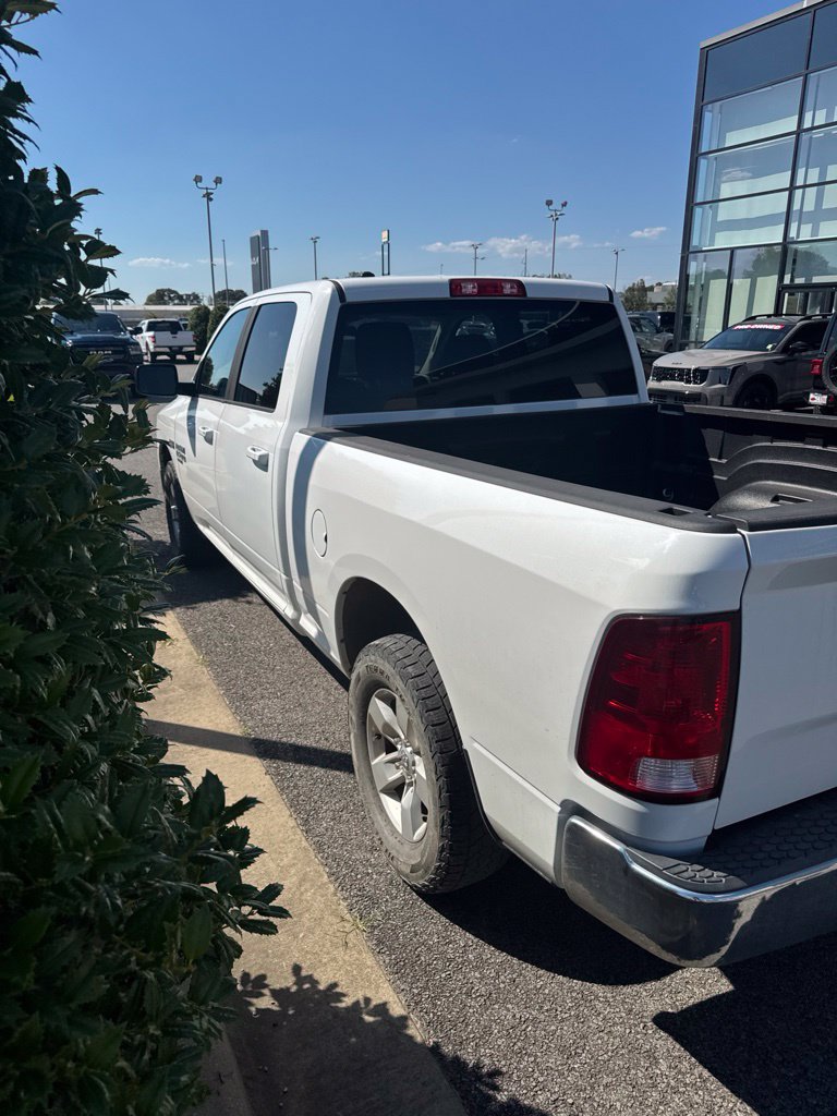 Used 2021 RAM 1500 Classic SLT RWD image 8
