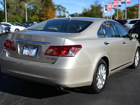 Used 2010 Lexus ES 350 FWD image 12
