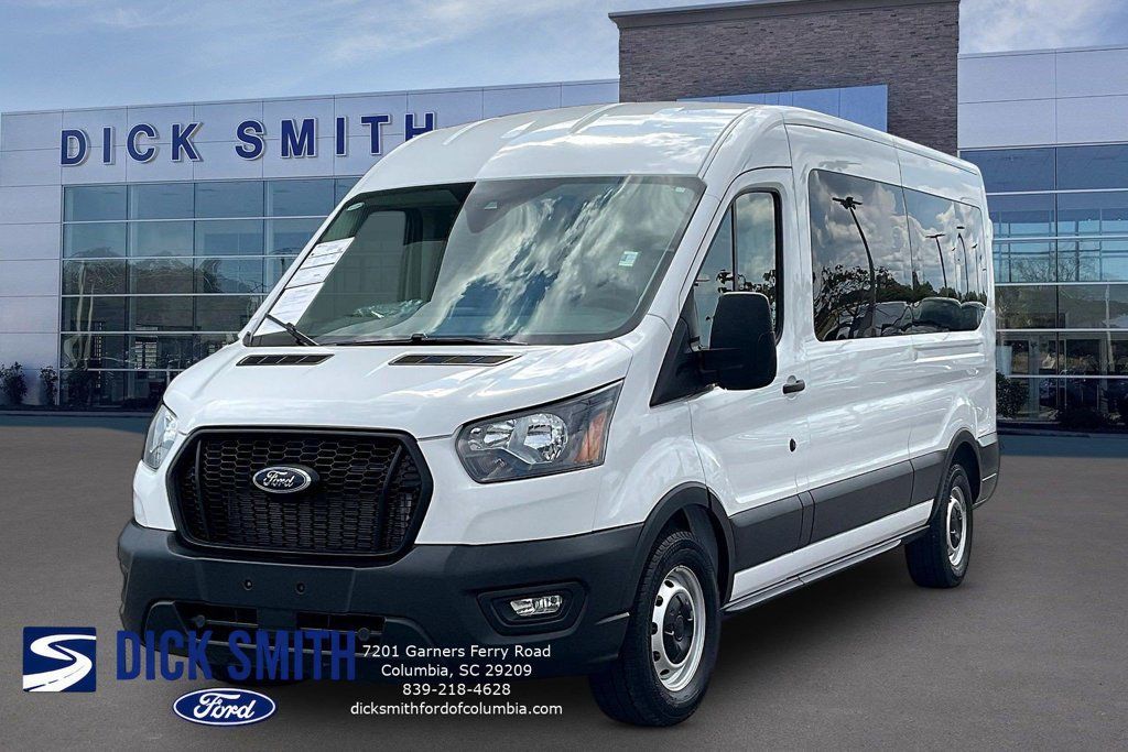 Used 2025 Ford Transit 350 XL RWD image 1