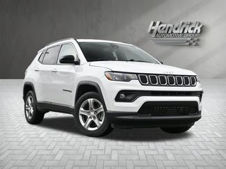 Used 2023 Jeep Compass Latitude video 2