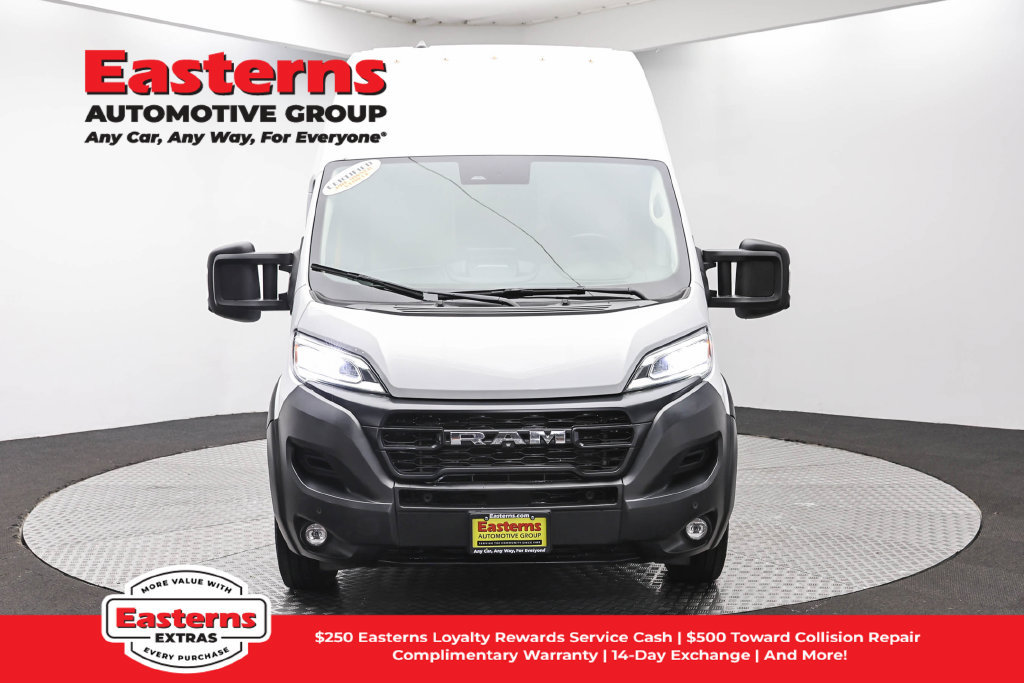 Used 2024 RAM ProMaster 3500 w/ Delivery Van Package FWD image 3