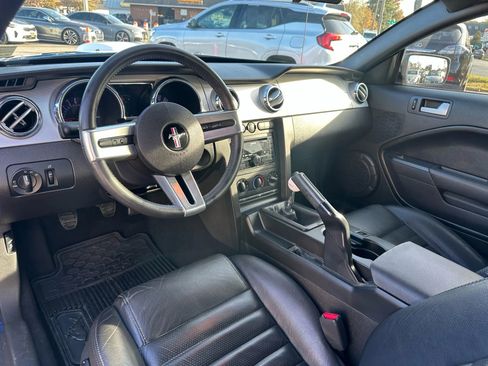 Used 2009 Ford Mustang GT Premium image 14