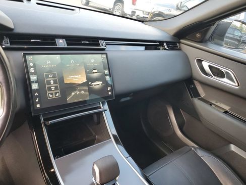 Used 2025 Land Rover Range Rover Velar Dynamic SE AWD/4WD image 25