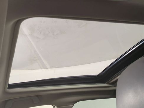 Used 2024 Subaru Forester Limited image 19