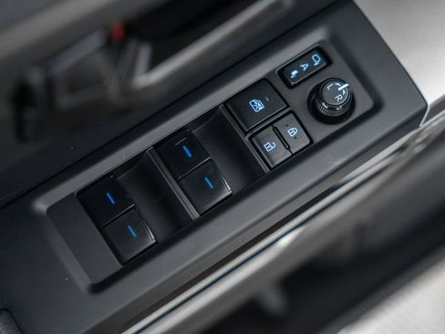 Used 2022 Toyota Tundra Limited image 45