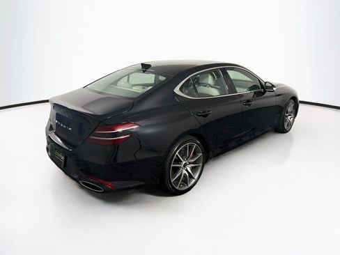 Used 2025 Genesis G70 2.5T RWD image 9