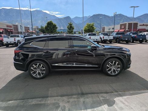 Used 2023 Acura MDX SH-AWD w/ Technology Package image 2