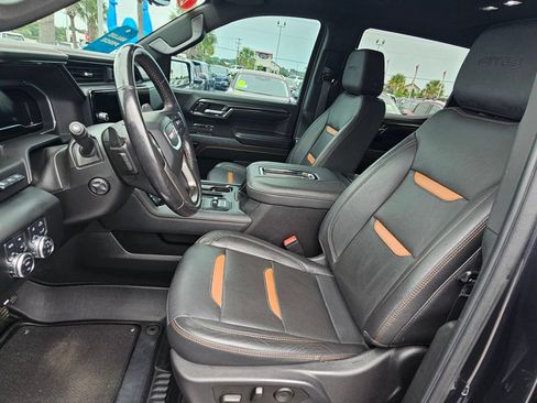 Used 2022 GMC Sierra 1500 AT4 w/ AT4 Premium Package AWD/4WD image 21