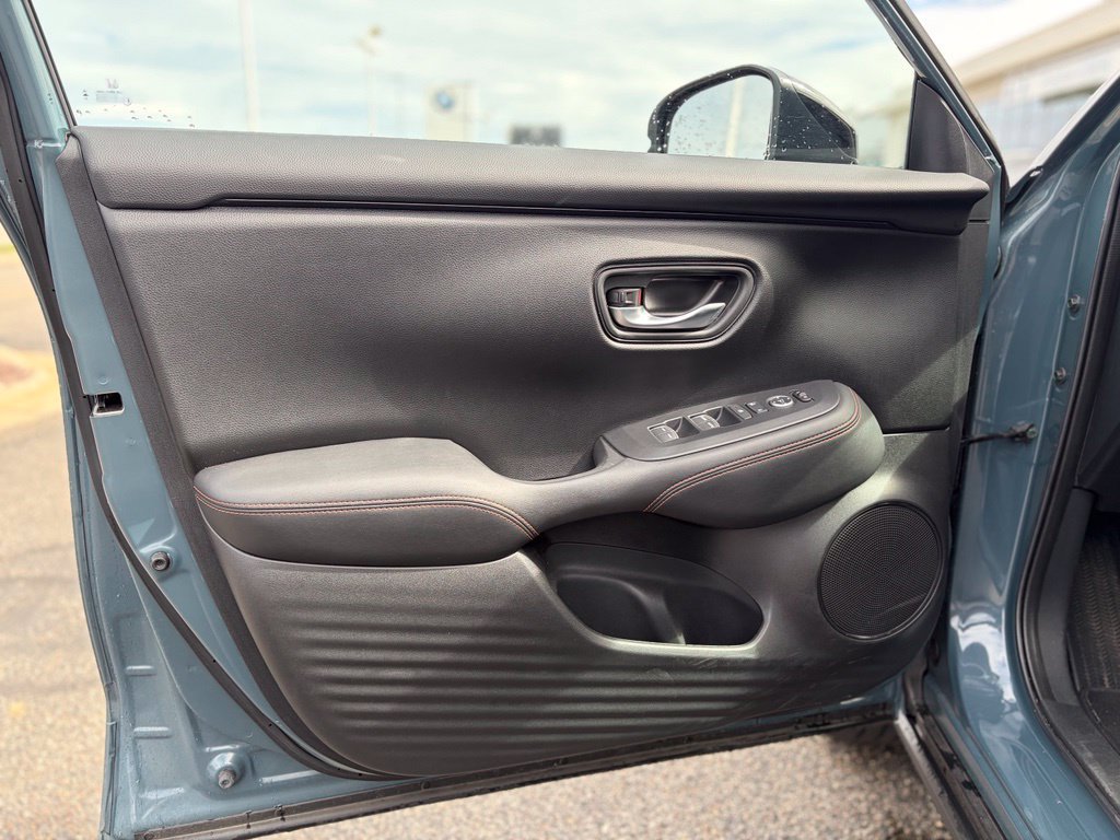 Used 2024 Honda HR-V Sport image 14