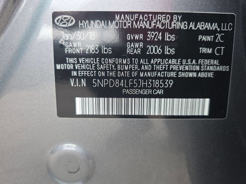 Used 2018 Hyundai Elantra Value Edition w/ Winter Weather Package image 30