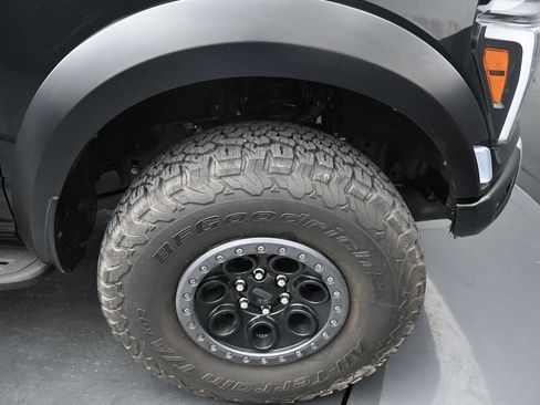 Certified 2025 Ford F150 Raptor AWD/4WD image 10