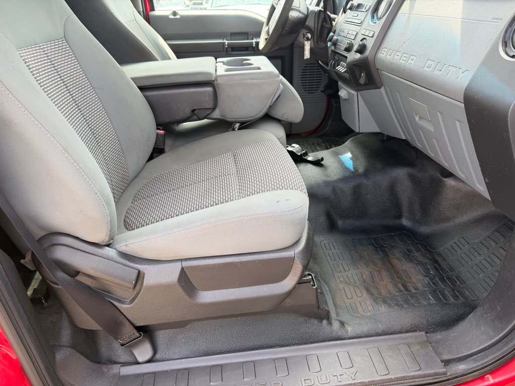 Used 2012 Ford F250 XL AWD/4WD image 11