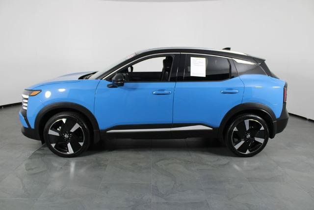 Certified 2025 Nissan Kicks SR w/ SR Premium Package FWD image 14
