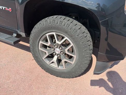 Used 2021 GMC Canyon AT4 w/ Driver Alert Package AWD/4WD image 2