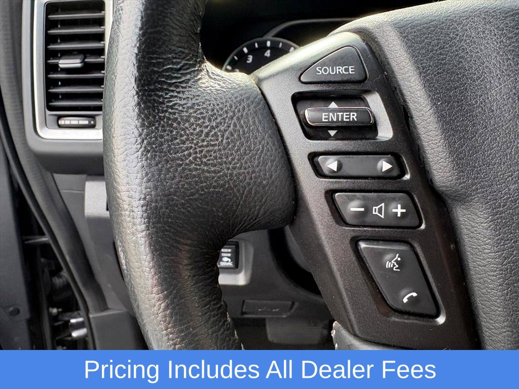 Certified 2022 Nissan Frontier SV AWD/4WD image 13