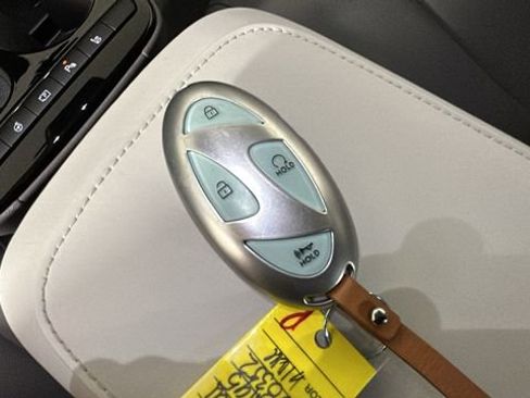 Used 2025 Hyundai Ioniq 5 SEL RWD image 22