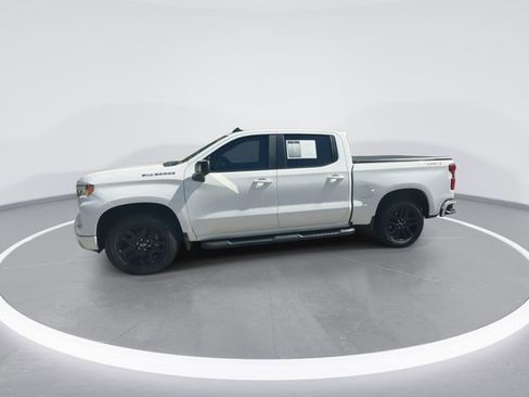 Used 2023 Chevrolet Silverado 1500 RST w/ Convenience Package II AWD/4WD image 4