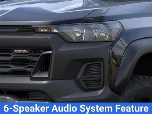 New 2026 Chevrolet Colorado Trail Boss w/ Midnight Edition AWD/4WD image 12