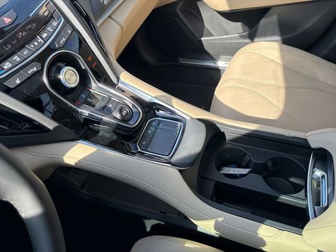 Used 2024 Acura RDX SH-AWD image 20