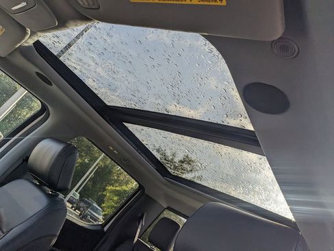 New 2025 Ford F250 Lariat w/ Lariat Ultimate Package image 16