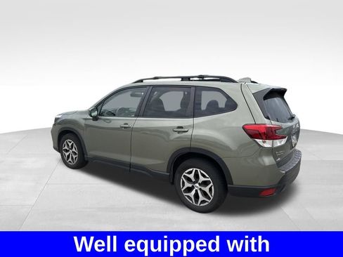 Used 2020 Subaru Forester Premium w/ Popular Package #1 AWD/4WD image 3