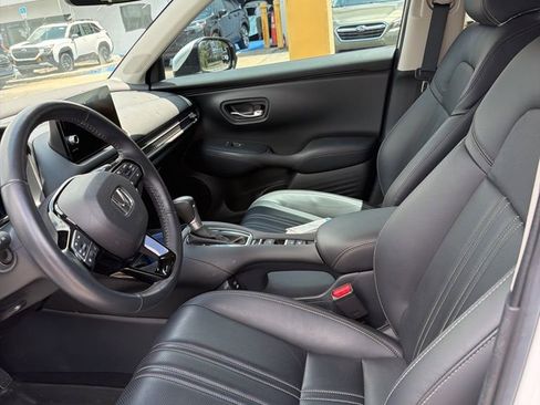 Used 2024 Honda HR-V EX-L image 4