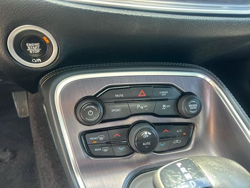 Used 2018 Dodge Challenger SXT w/ Blacktop Package RWD image 18