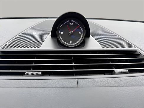 Used 2018 Porsche Panamera 4 image 48