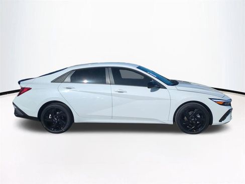 New 2026 Hyundai Elantra Sport FWD image 4