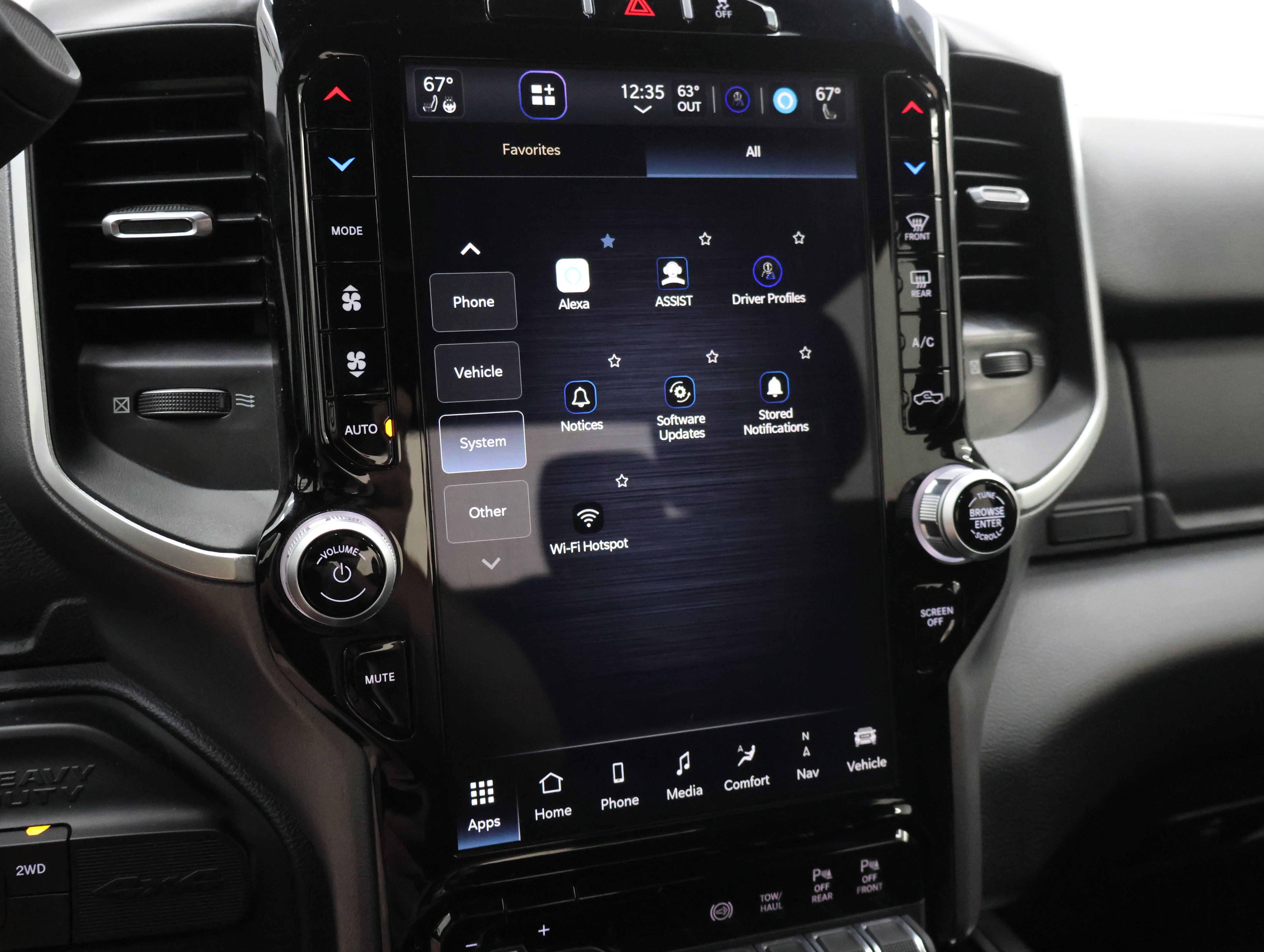 Used 2024 RAM 2500 Big Horn w/ Night Edition AWD/4WD image 52