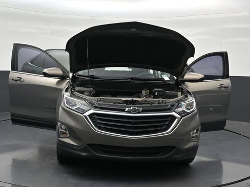 Used 2019 Chevrolet Equinox LT FWD image 36
