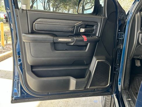 Used 2022 RAM 2500 Limited w/ Night Edition image 21
