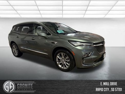 Used 2023 Buick Enclave Avenir w/ Avenir Technology Package AWD/4WD image 7