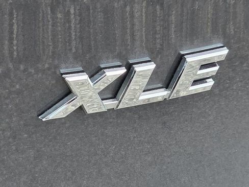 Certified 2023 Toyota RAV4 XLE Premium image 28