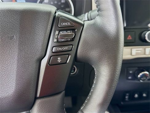 Certified 2025 Nissan Frontier SV w/ SV Convenience Package image 14