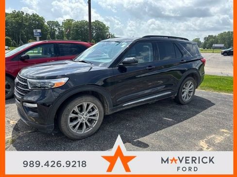 Used 2023 Ford Explorer XLT w/ Equipment Group 202A AWD/4WD image 1