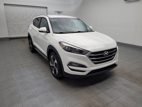 Used 2018 Hyundai Tucson Sport image 13