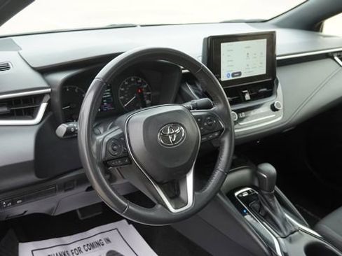 Used 2024 Toyota Corolla SE w/ SE Premium Package image 16