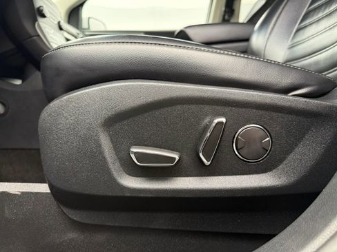 Used 2019 Ford Edge SEL w/ Equipment Group 201A AWD/4WD image 13