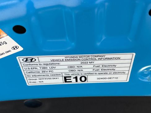 Used 2022 Hyundai Kona SEL image 30