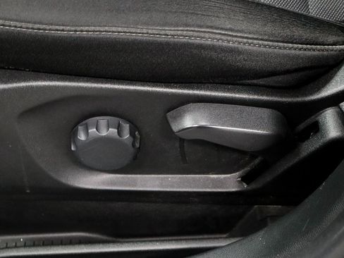 Certified 2022 Ford Edge SE w/ Black Appearance Package image 24