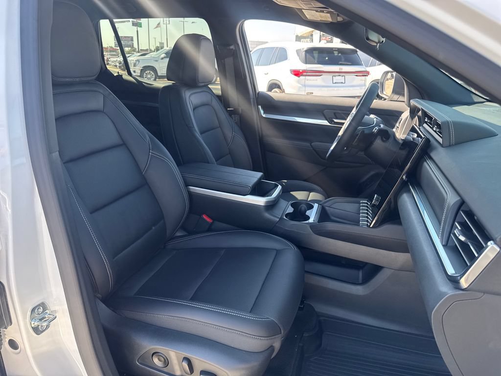 New 2027 GMC Terrain Elevation w/ Elevation Premium Package FWD image 11
